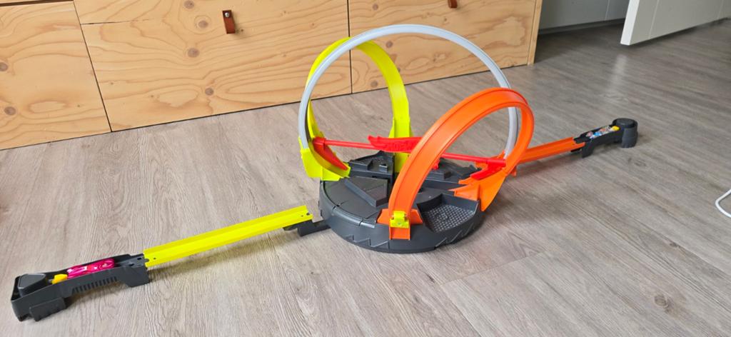 Hot Wheels Racebaan met Loopings en Auto's, Ophalen, Hot Wheels, Met looping, Elektrisch