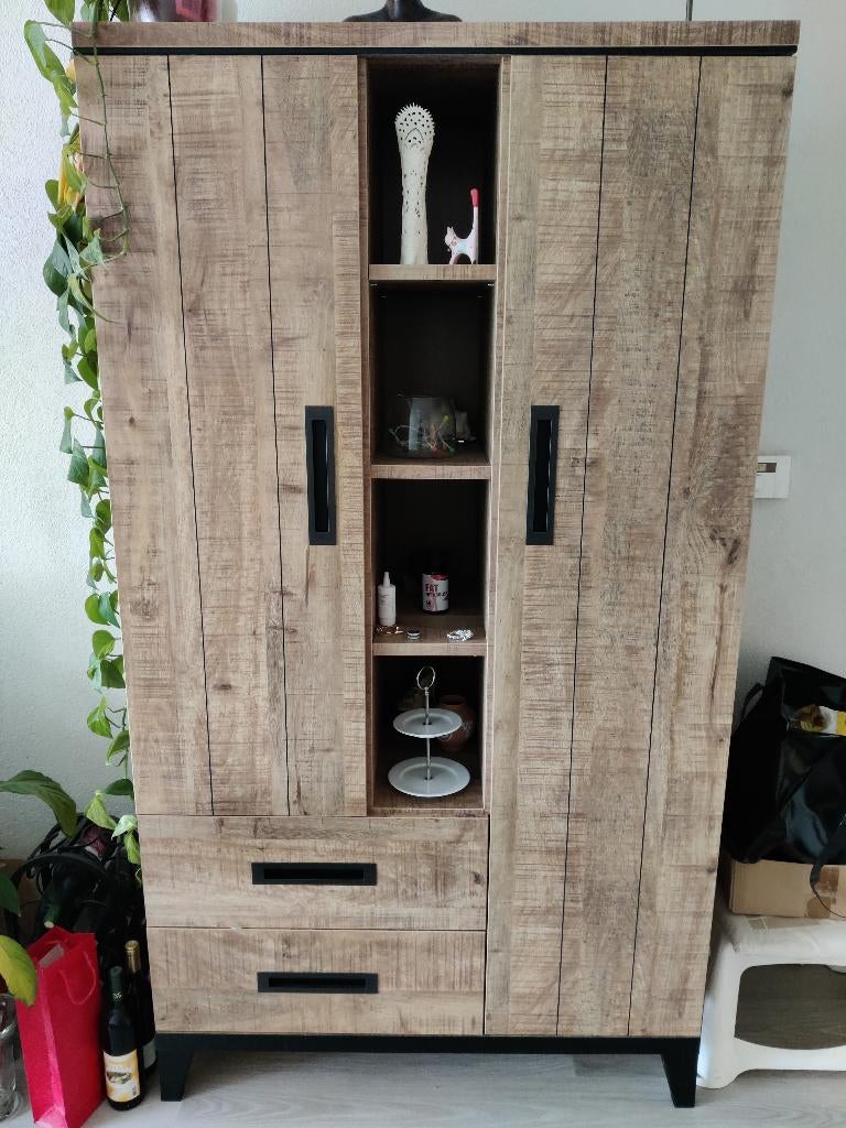 Buffetkast (t.e.a.b.), Huis en Inrichting, Kasten | Buffetkasten, Ophalen, Overige materialen, Met deur(en), 200 cm of meer
