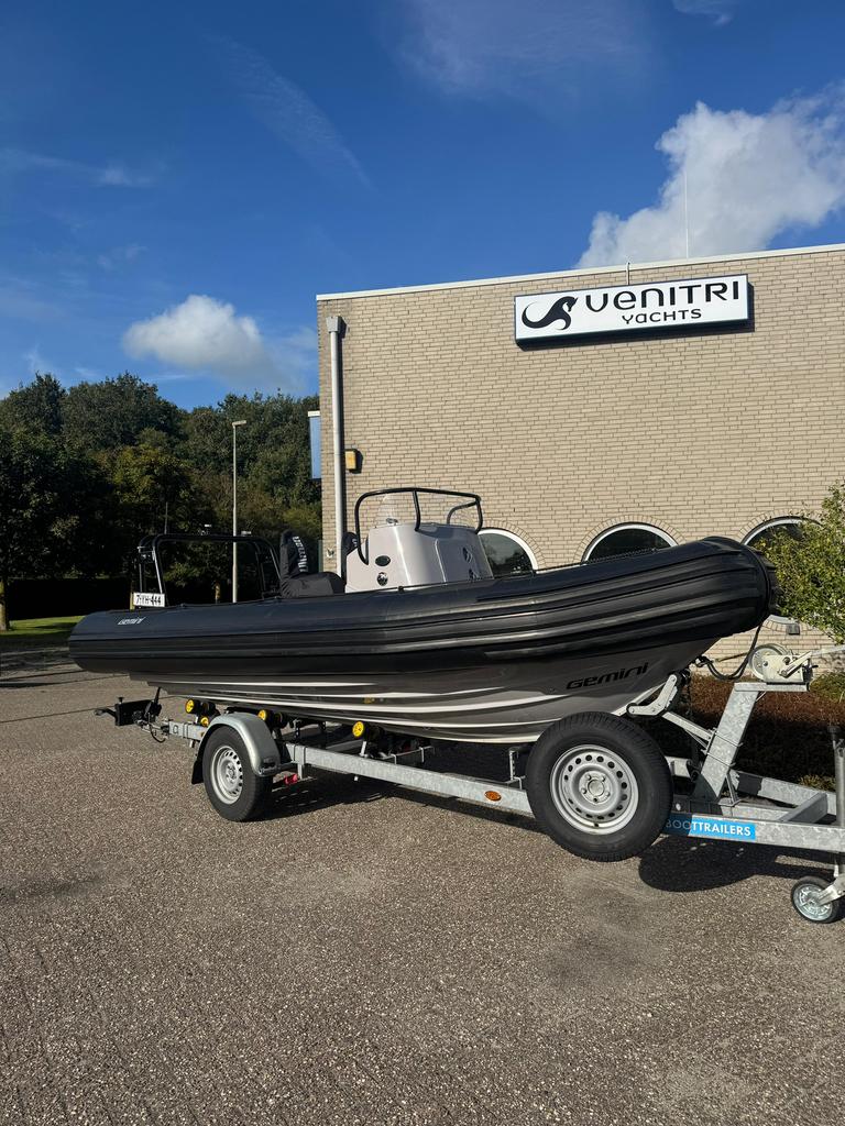Professionele Gemini WR550 incl. Trailer incl.btw, Info@havenfriesland.nl, Venitri Yachts, Benzine, Muontserak 1  8467sp Vegelinsoord