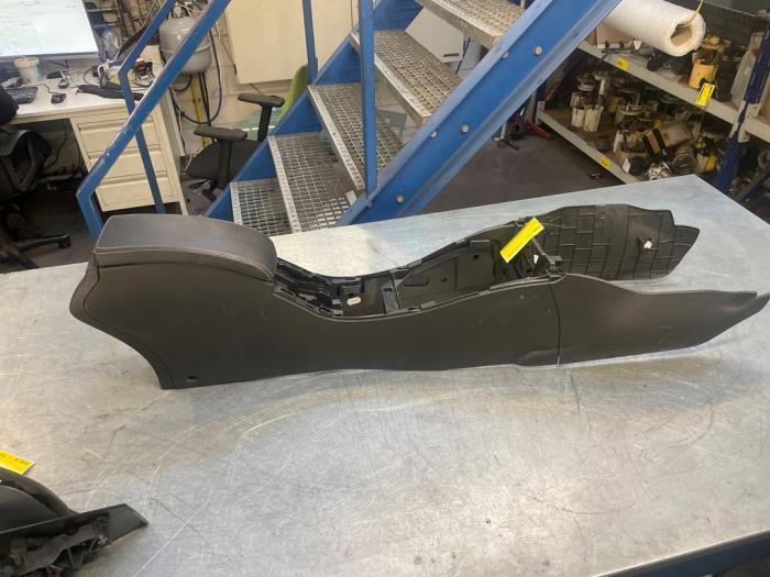 Armleuning van een Renault Megane, Gebruikt, -, Renault, -
