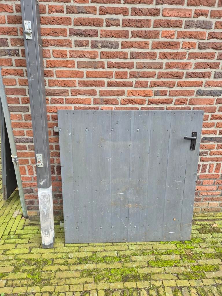 Mooie garagedeur schuurdeur schuttingdeur halve deur complee, Doe-het-zelf en Verbouw, Deuren en Horren, Ophalen, Metaal, Buitendeur