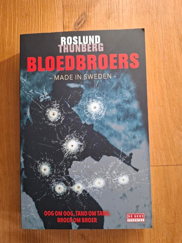 Bloedbroers - Roslund Thunberg, Ophalen of Verzenden, Gelezen, Roslund Thunberg, Nederland