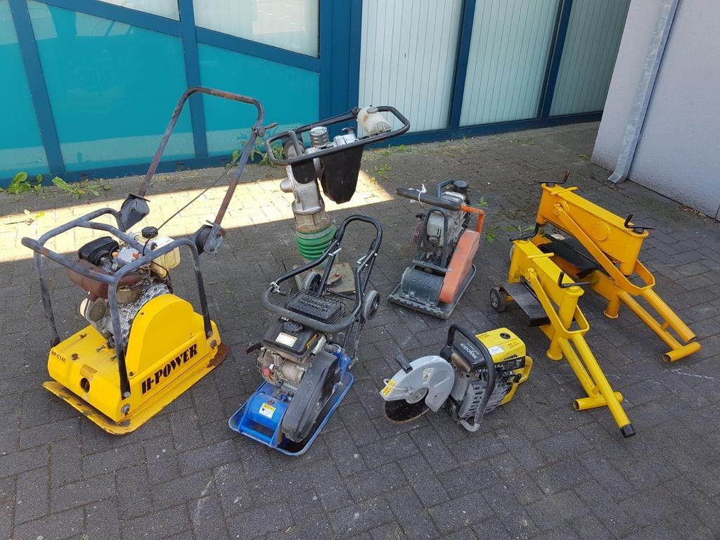 Trilplaat, steenknipper te huur., Ophalen of Verzenden, Nieuw, Keramiek, Terrastegels