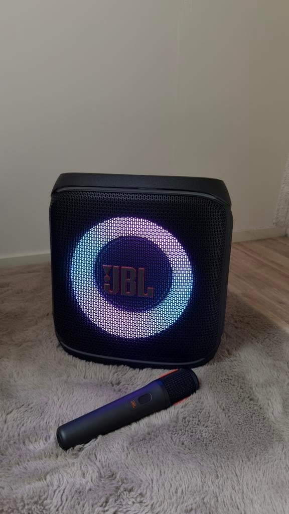 JBL PARTYBOX met MIC te huur, Audio, Tv en Foto, Karaoke-apparatuur, Ophalen of Verzenden, Zo goed als nieuw, Luidspreker(s)