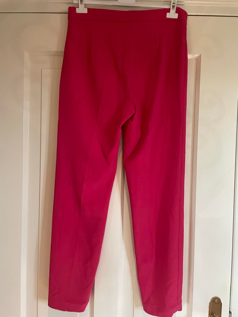 Elegante roze broekpak, Kleding | Dames, Maat 38/40 (M), Kostuum of Pak, Ophalen of Verzenden, Zo goed als nieuw