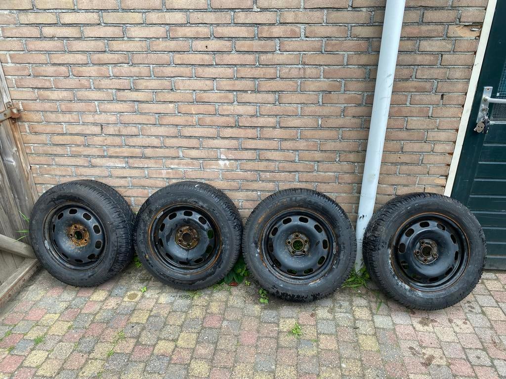 Volkswagen Golf 4 winterbanden, Ophalen of Verzenden, Gebruikt