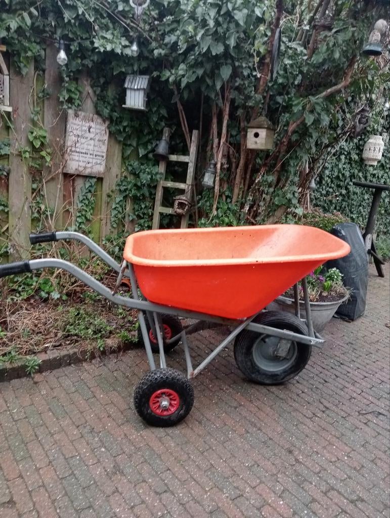 Matador kruiwagen., Ophalen