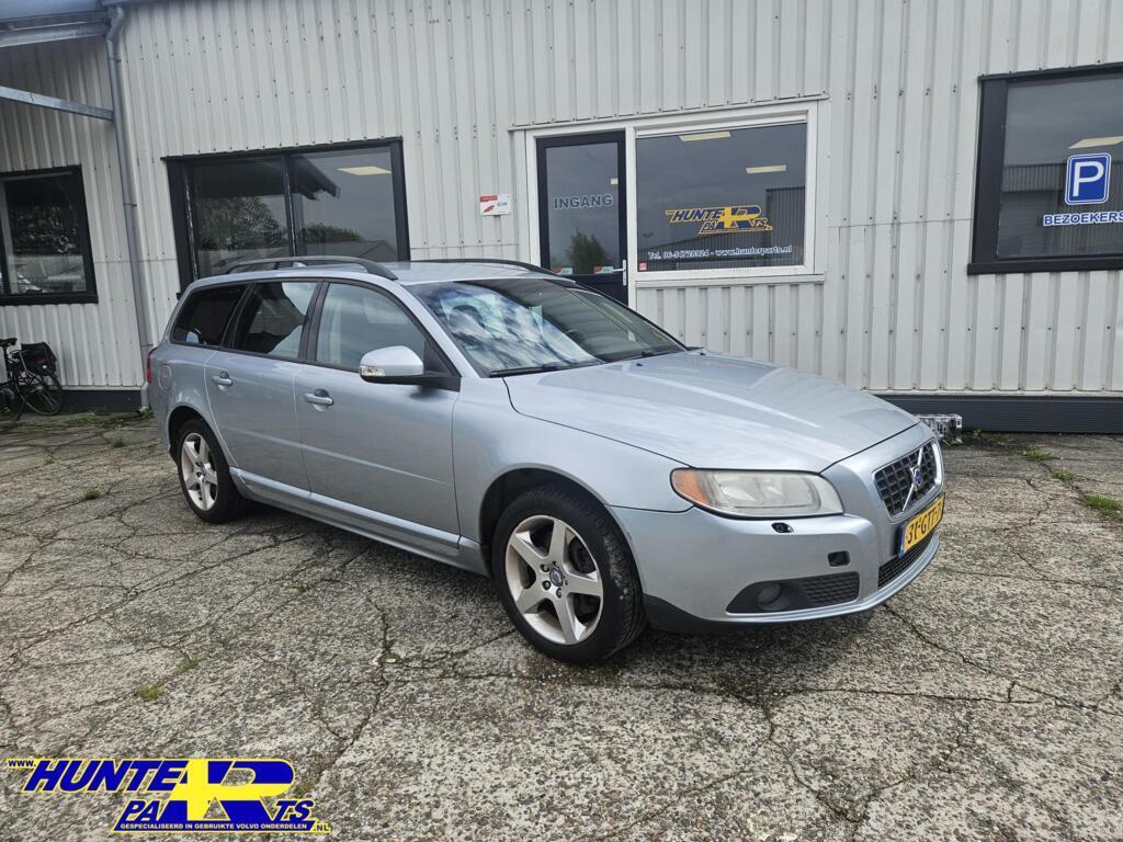 Volvo V70 2.4D Momentum Kleurcode 477, Gebruikt, Volvo, Volvo