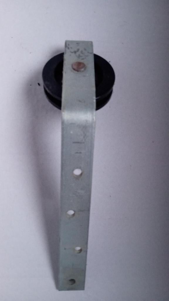 Katrol met bevestigingsbeugel, Ophalen of Verzenden, Gebruikt, Minder dan 50 mm, Overige typen