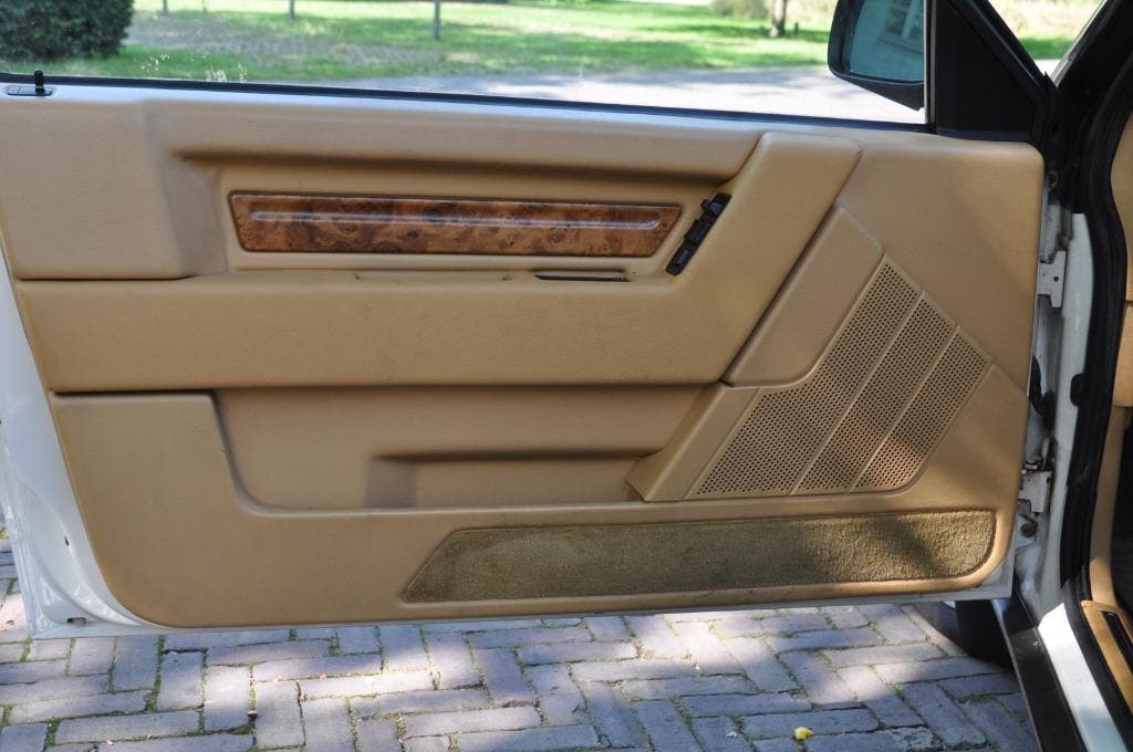 Volvo 780 2.3T Bertone coupe, foto 4