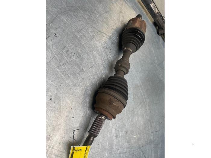 Aandrijfas links-voor van een Dodge Caliber, Ophalen of Verzenden, 3 maanden garantie, Gebruikt, Dodge