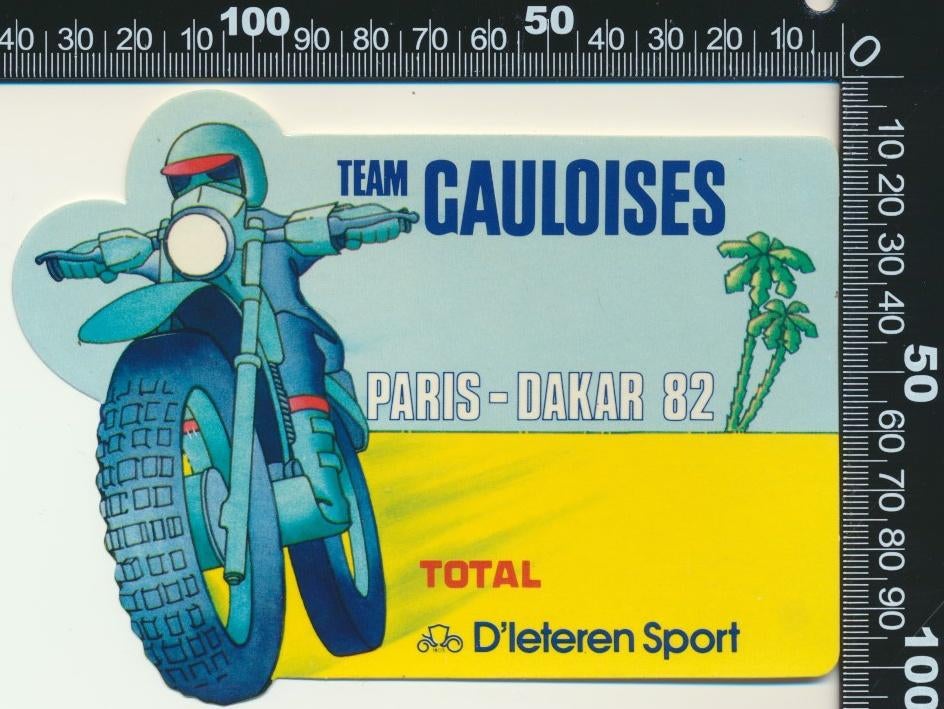 Sticker: Team Gauloises - Paris Dakar 1982 - Total, Verzamelen, Ophalen of Verzenden, Zo goed als nieuw, Auto of Motor