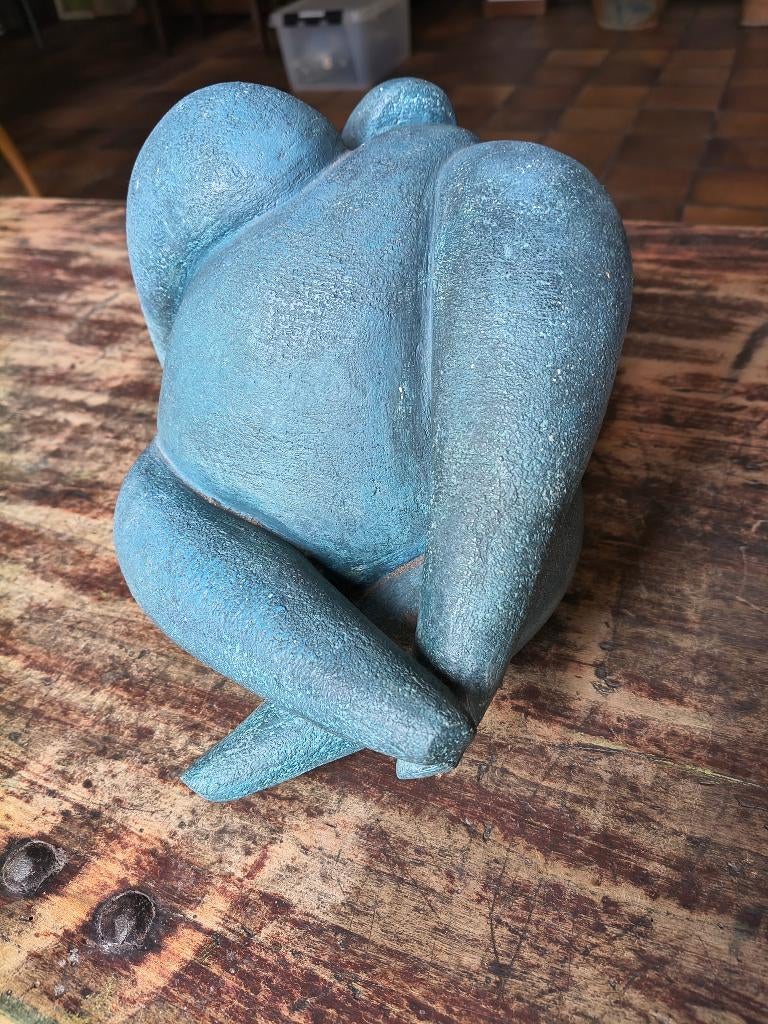 beeld klei vrouw blauw 35cm, Ophalen