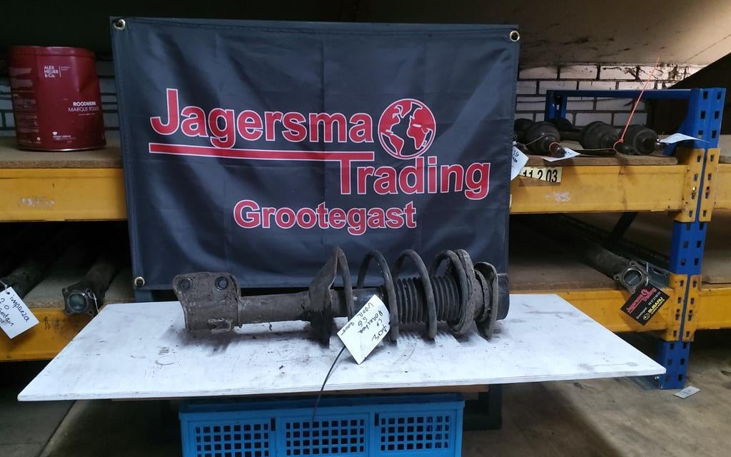 Veerpoot/schokdemper voor. Subaru Forester SG 2005, Ophalen of Verzenden, Gebruikt, Subaru