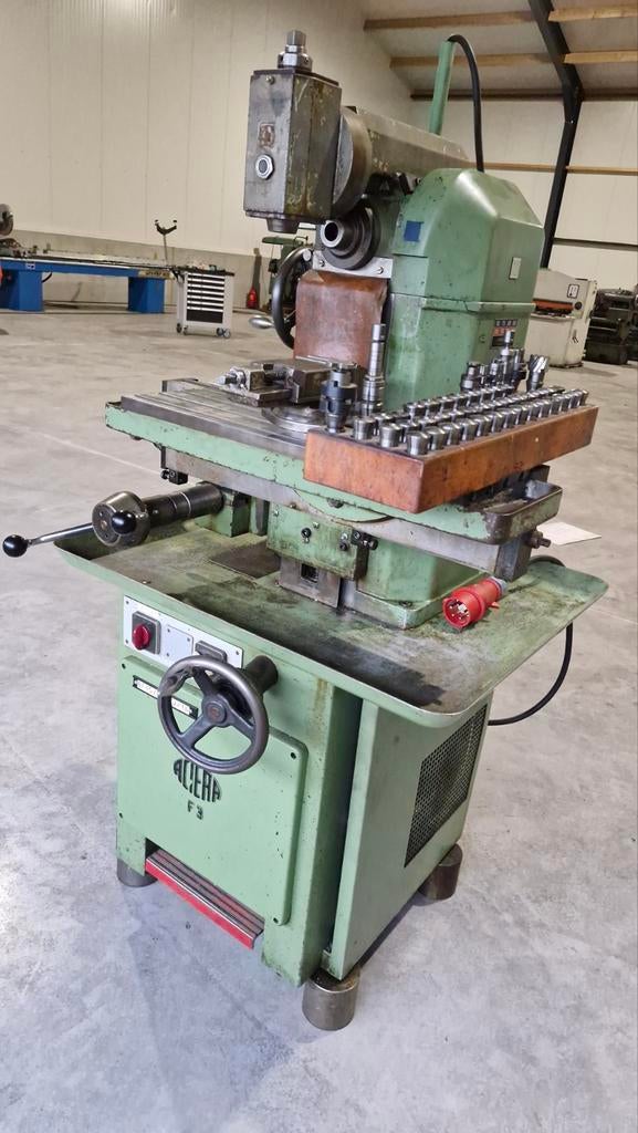 Aciera F3 freesbank