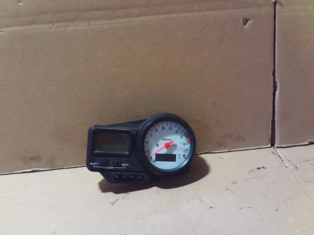 Yamaha R6 bj 98-02 tellerset , cockpit tellerstand 34000 km, Ophalen of Verzenden, Gebruikt