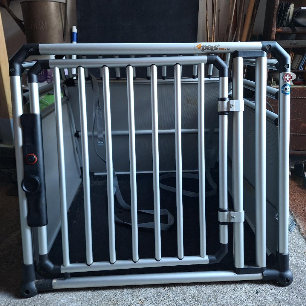 Auto Honden bench €275,--, Ophalen, Gebruikt