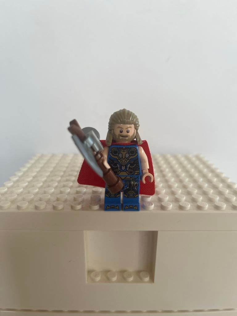 LEGO Marvel Super Heroes Thor minifiguur, Ophalen of Verzenden, Zo goed als nieuw