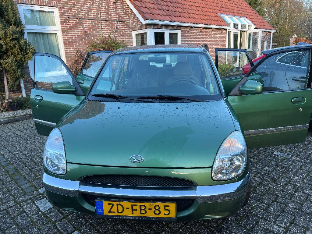Daihatsu Sirion 1.0 1999 metallic groen. Youngtimer., Auto's, Daihatsu, Voorwielaandrijving, 750 kg, Handgeschakeld, Particulier