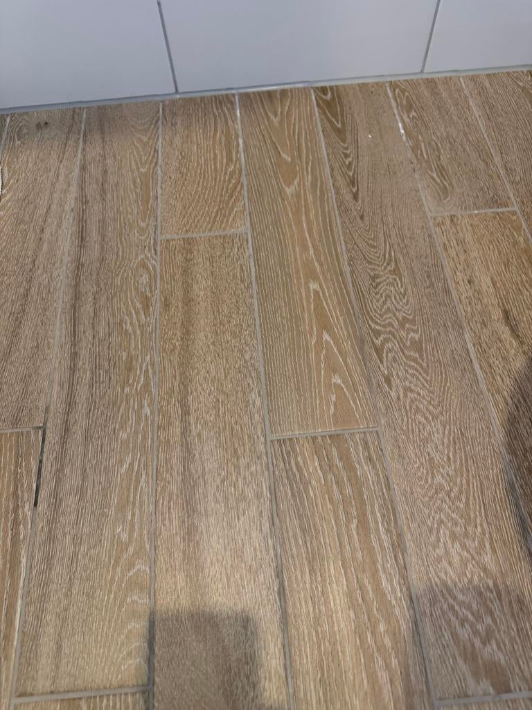 Diverse tegels (hout-look, wit), Ophalen, Keramiek, Zo goed als nieuw, 20 tot 40 cm