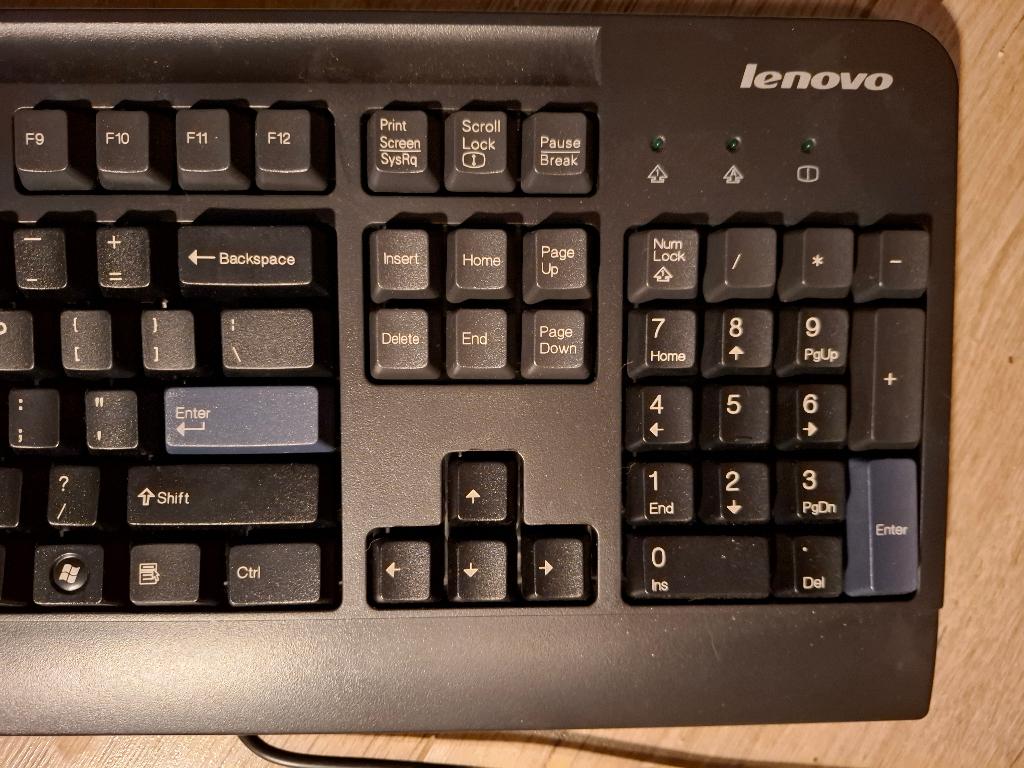 Lenovo (IBM) keyboard KU-0225, Computers en Software, Toetsenborden, Gebruikt, Ophalen of Verzenden, Qwerty, Bedraad