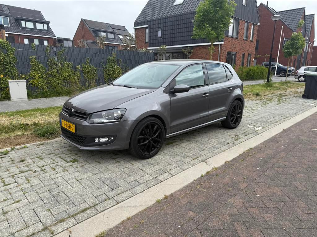 Volkswagen Polo 1.4 16V FSI 63KW 2010 Grijs, Voorwielaandrijving, 970 kg, Stof, 4 cilinders