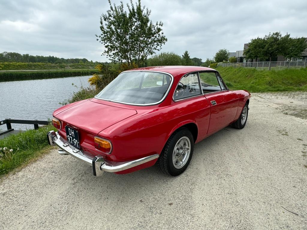 Alfa Romeo 1300 1.3 GT 1969 taxatie rapport 42500,-, foto 7