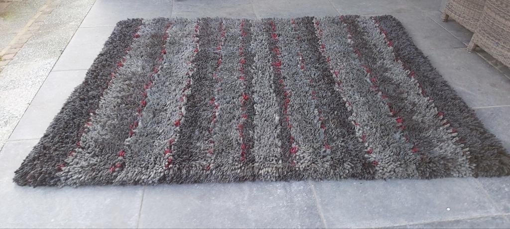 Hoogpolig wollen tapijt - grijstinten, Ophalen, Gebruikt, 100 tot 150 cm, 200 cm of meer