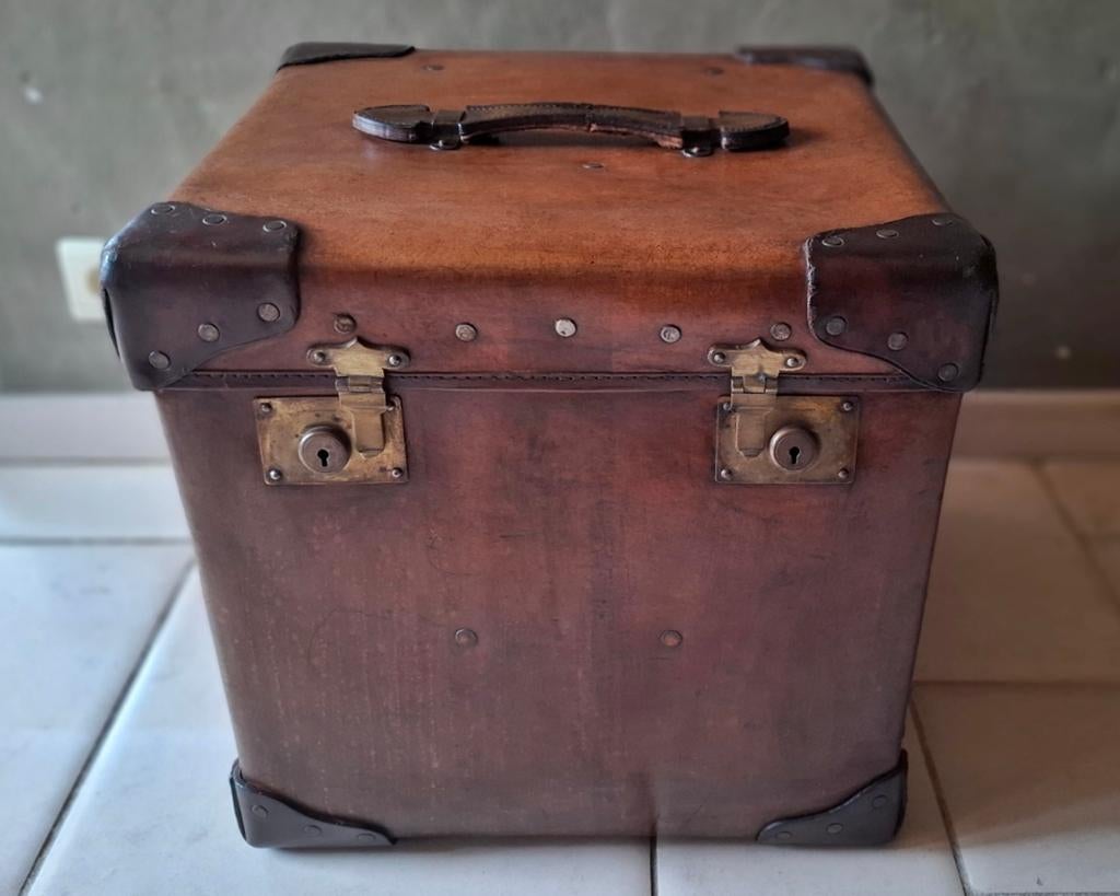 Antieke Engelse kubusvormige reiskoffer, Ophalen of Verzenden