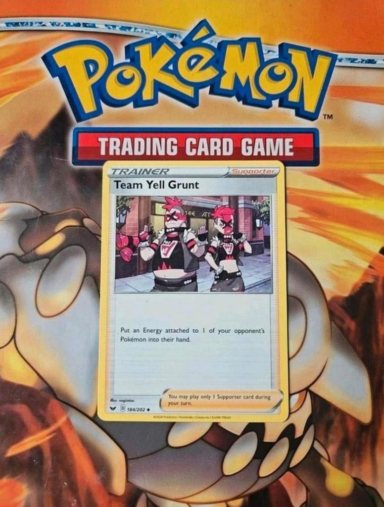 Team yell grunt 184/202 Sword&Shield base set pokemon kaart, Ophalen of Verzenden, Zo goed als nieuw, Losse kaart