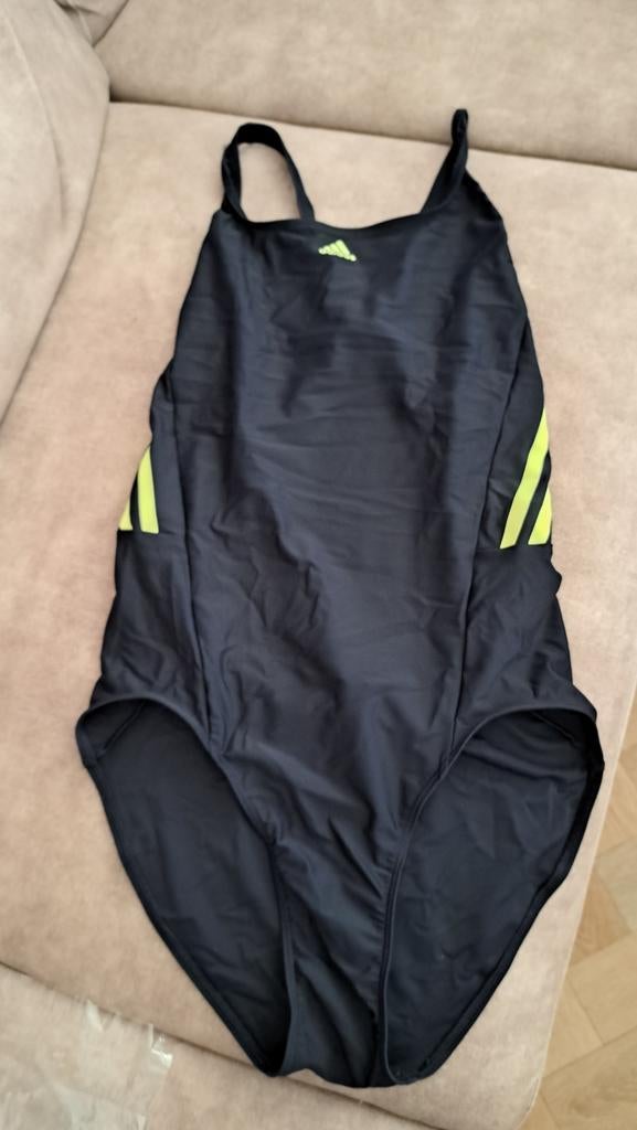2 Badpakken Adidas maat 44, Kleding | Dames, Ophalen, Nieuw, Zwart, Badpak