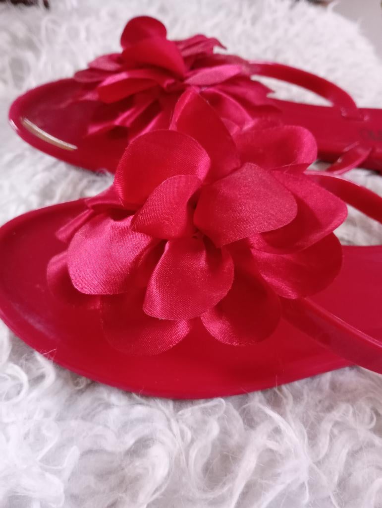 Rode "japanse" pantoffels, Zo goed als nieuw, Rood, Ophalen, Slippers