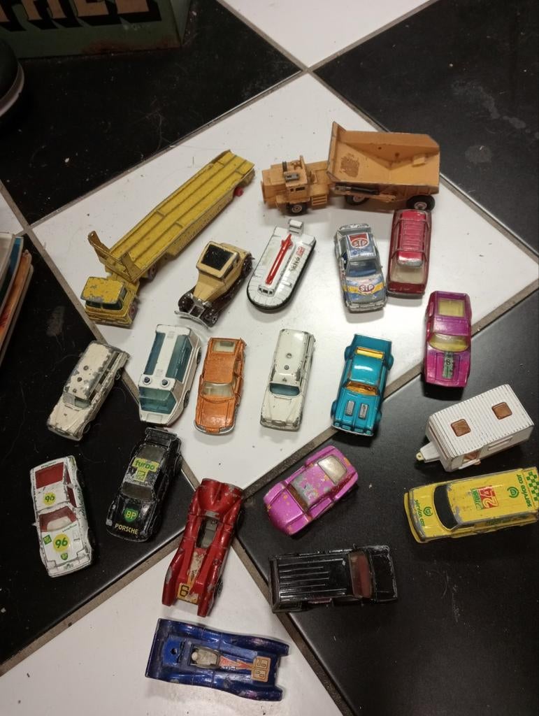 20x matchbox autootjes, Hobby en Vrije tijd, Modelauto's | Overige schalen, Ophalen of Verzenden