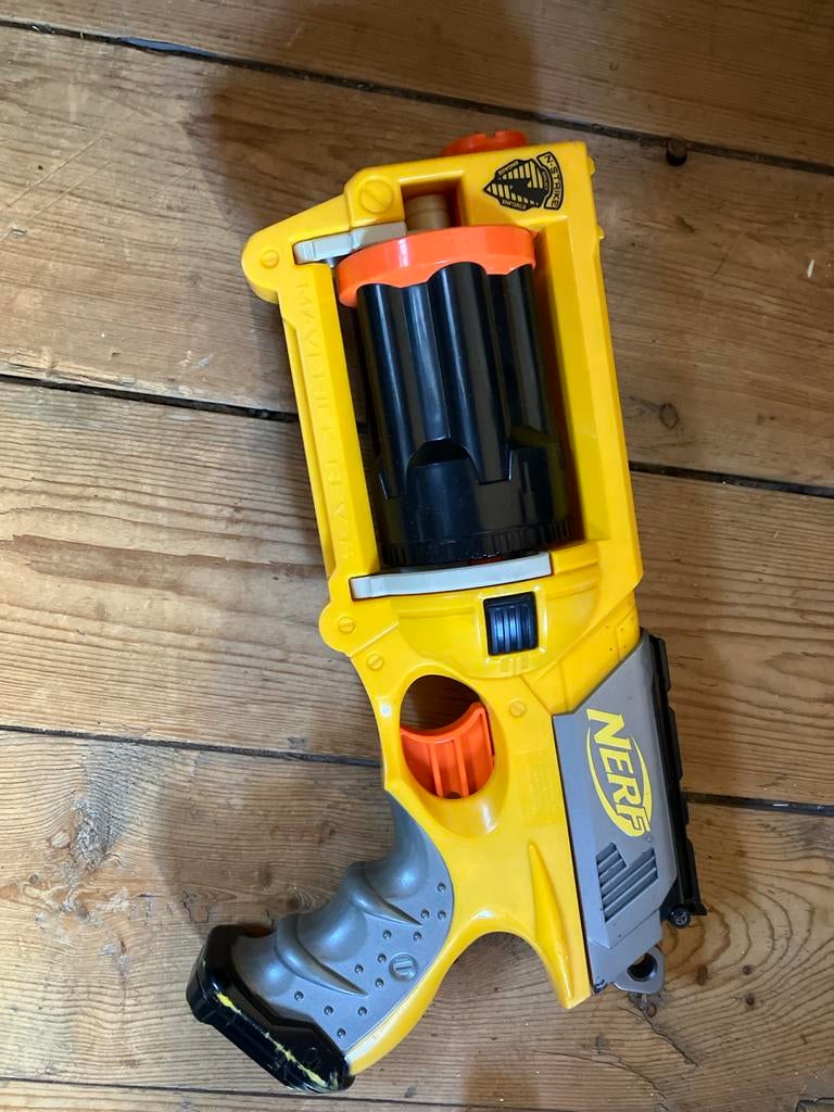 Nerf Maverick Rev-6 Blaster, Ophalen of Verzenden, Gebruikt, Jongen of Meisje