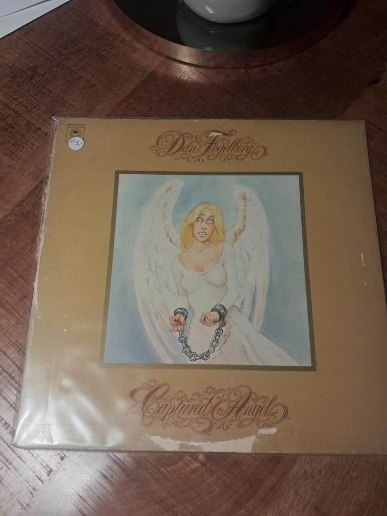 Dan Fogelberg - Captured Angel LP, Verzenden, Zo goed als nieuw, 12 inch, Singer-songwriter