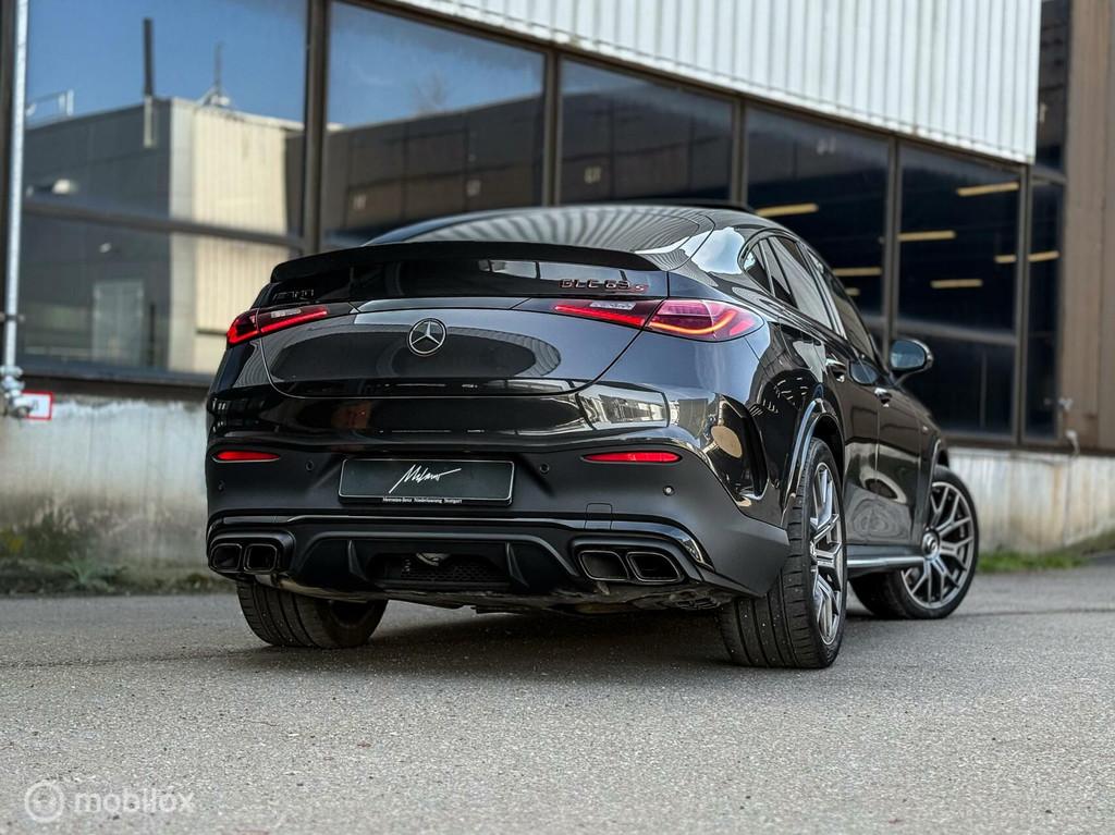 Mercedes GLC-klasse Coupé AMG 63s E Performance | Pano | Me, Auto's, Mercedes-Benz, Automaat, Bedrijf, Vierwielaandrijving, Hybride Elektrisch/Benzine