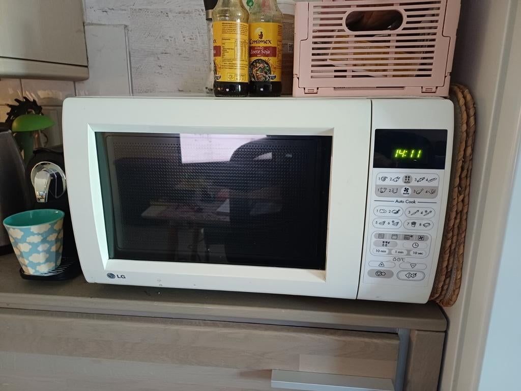 Combi Magnetron LG, Ophalen, Zo goed als nieuw