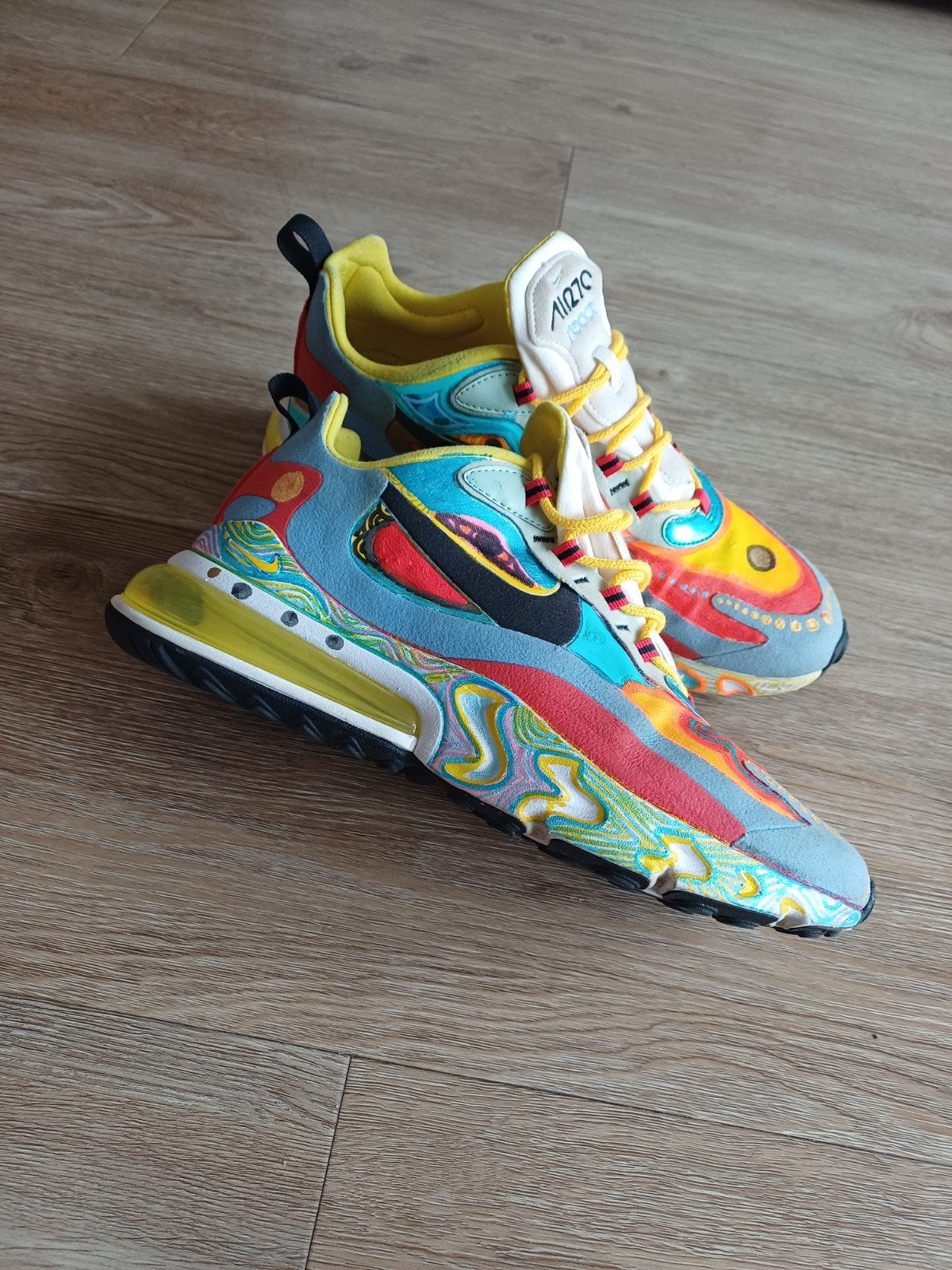 Custom Nike Air Max React 270 Bauhaus - Maat 43, Nike air max, Overige kleuren, Ophalen of Verzenden, Sneakers of Gympen