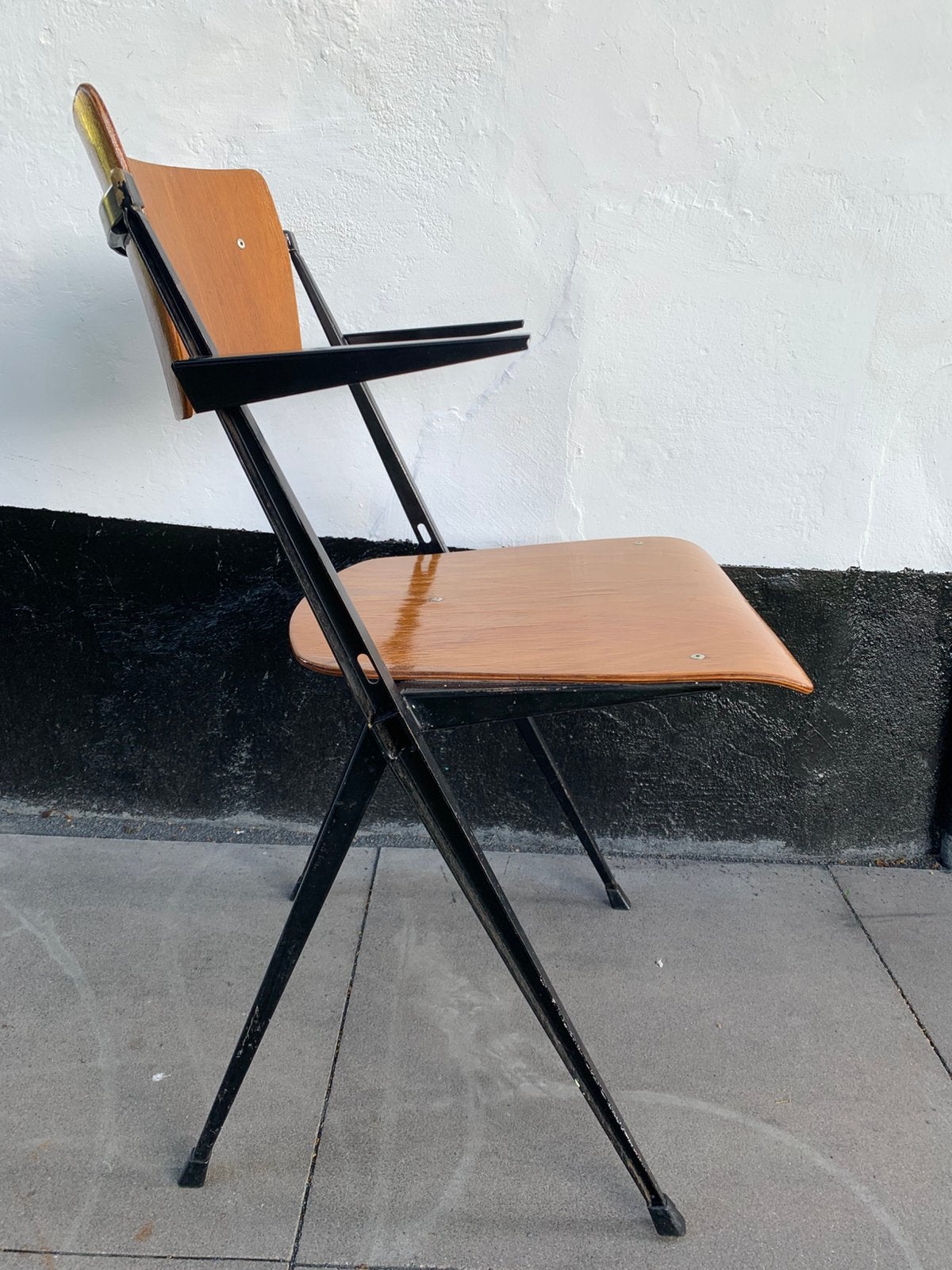 Pyramid wim rietveld vintage, Huis en Inrichting, Stoelen, Ophalen of Verzenden, Zo goed als nieuw, Eén