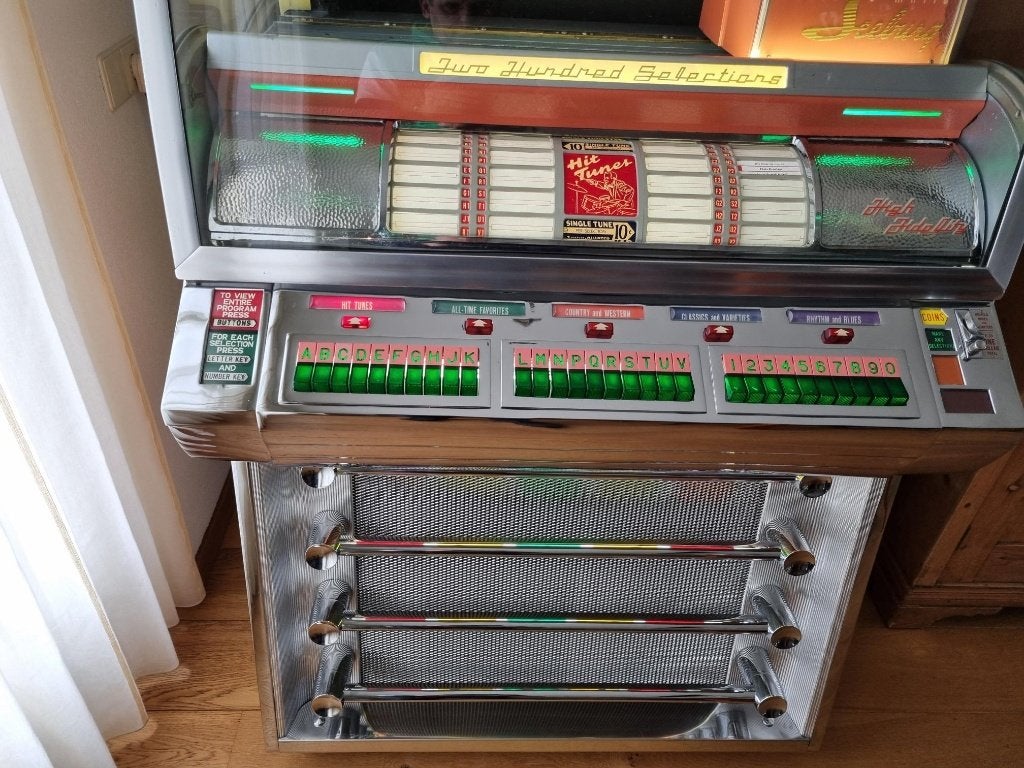 SEEBURG juke-box Volledig gerestaureerde SEEBURG VL-200, 1950 tot 1960, Zo goed als nieuw, Seeburg, Ophalen