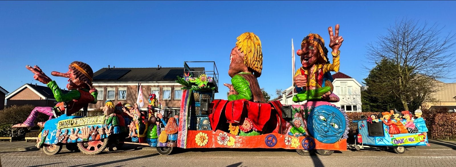 Carnavalswagen polyester 15 meter - Woodstock thema, Ophalen of Verzenden, Gebruikt