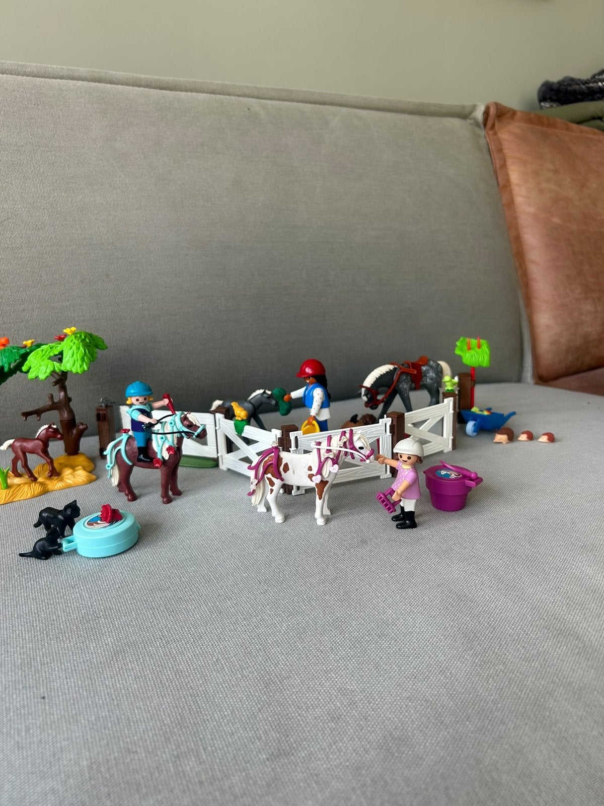 Playmobil 9262 Paardenmanege met paarden en figuren, Complete set, Overige typen, Ophalen of Verzenden, Zo goed als nieuw