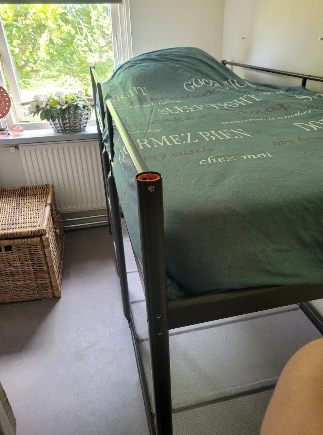 Stevig stapelbed (IKEA) - Gebruikt maar goed, Huis en Inrichting, Ophalen, Gebruikt, 90 cm, Eenpersoons