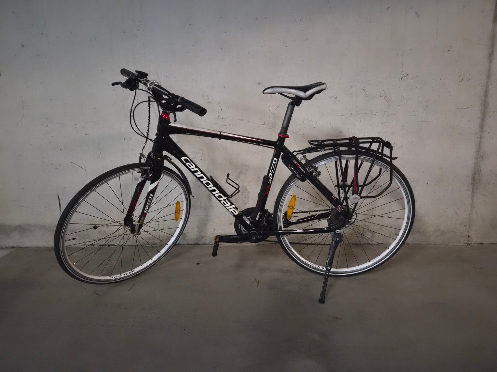 Cannondale Quick Speed Hybride Fiets - Zwart, 28 inch, Fietsen en Brommers, 28 inch, Gebruikt, Velgrem, Meer dan 20 versnellingen