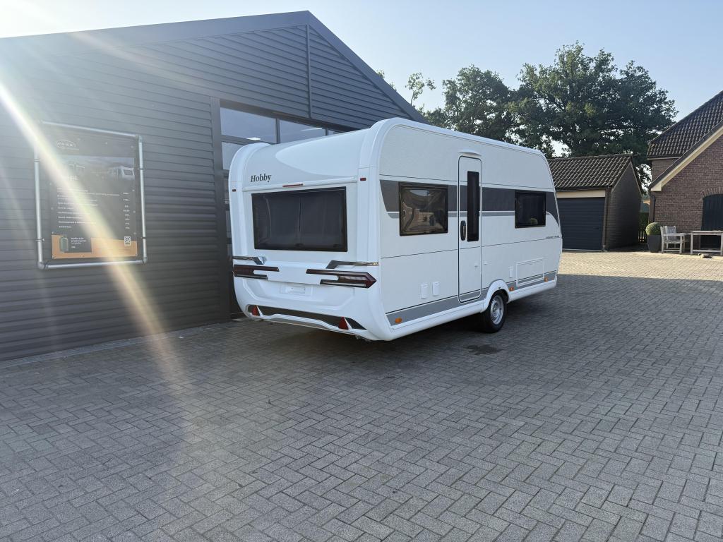Hobby Excellent Edition 460 UFE 2026, Caravans en Kamperen, Caravans, Schokbreker, Rondzit, Hobby, Bedrijf