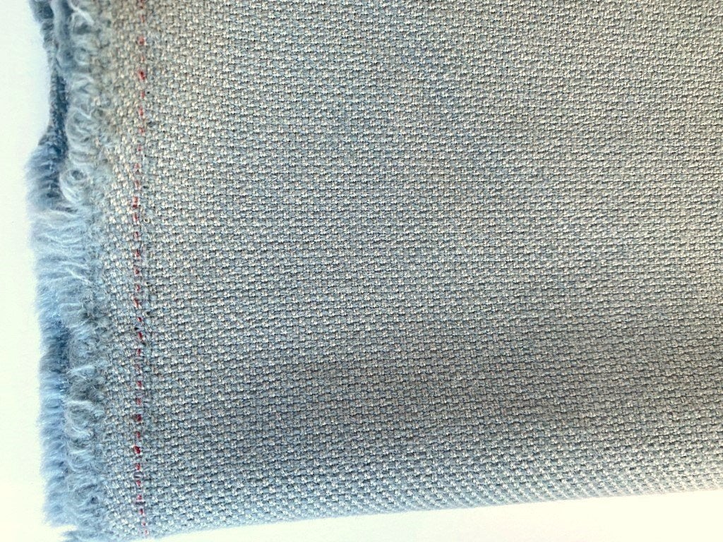 De Ploeg Fezwool 04 lichtblauw+lichtgrijs restant meubelstof, Wol, Blauw, 120 cm of meer, Nieuw