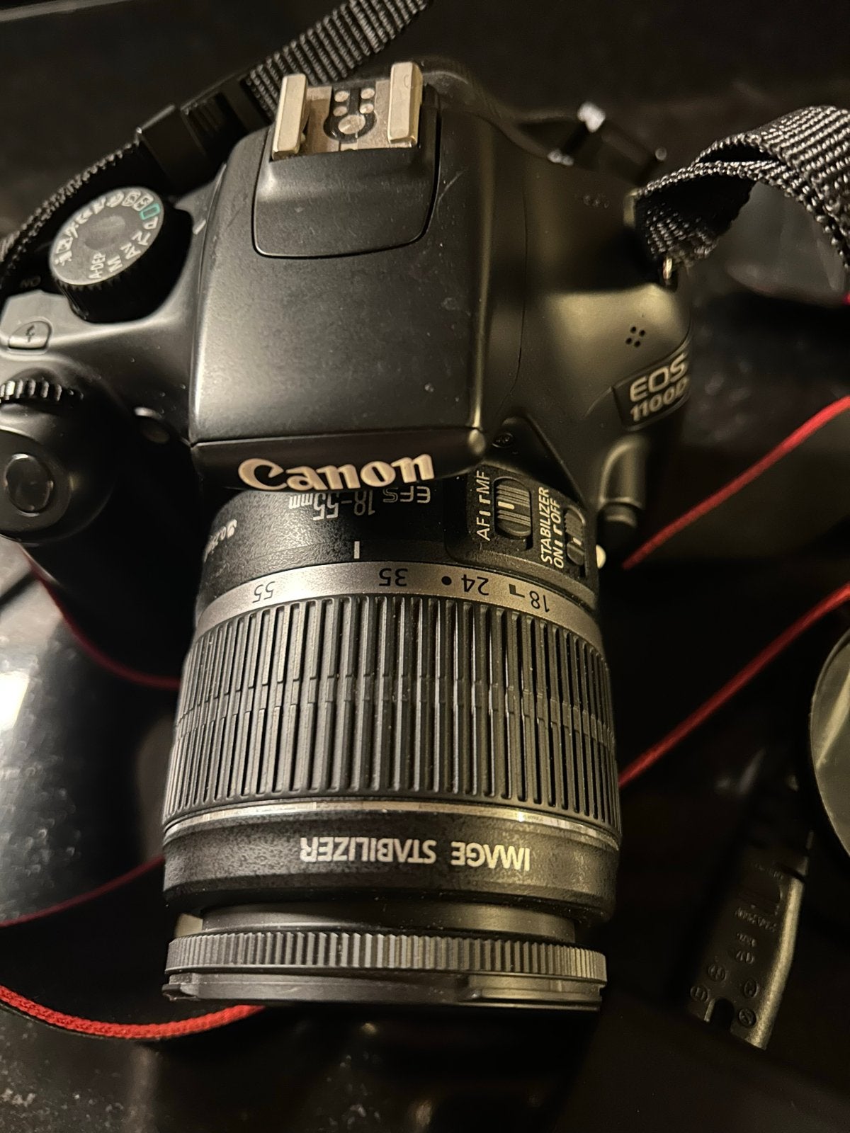 Canon EOS 1100D spiegelreflexcamera met 18-55mm lens, Gebruikt, Spiegelreflex, Canon, Accu