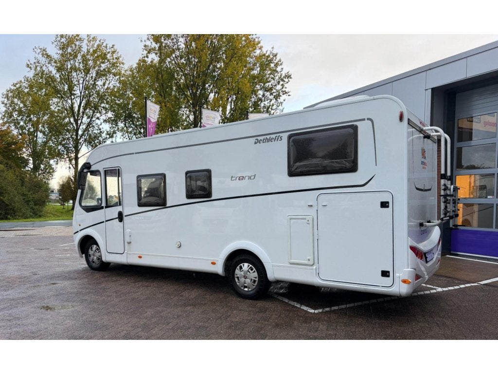 Dethleffs Trend 7057 I EB | AUT9 | Dakairco, Caravans en Kamperen, Fiat, Verwarmde buitenspiegels, Diesel, 7 tot 8 meter