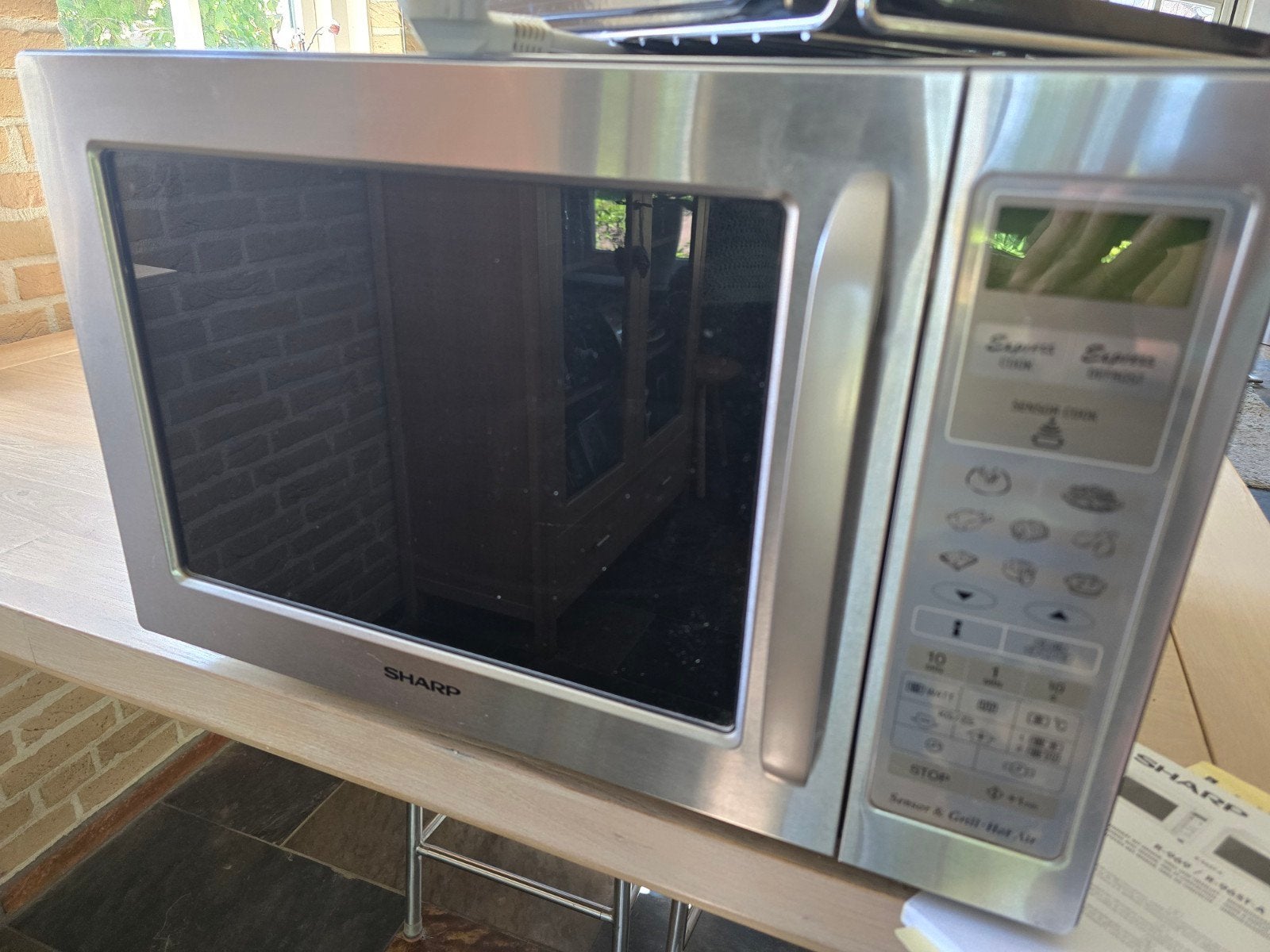 Combi- magnetron Sharp R-96ST-A, Ophalen, Crisp