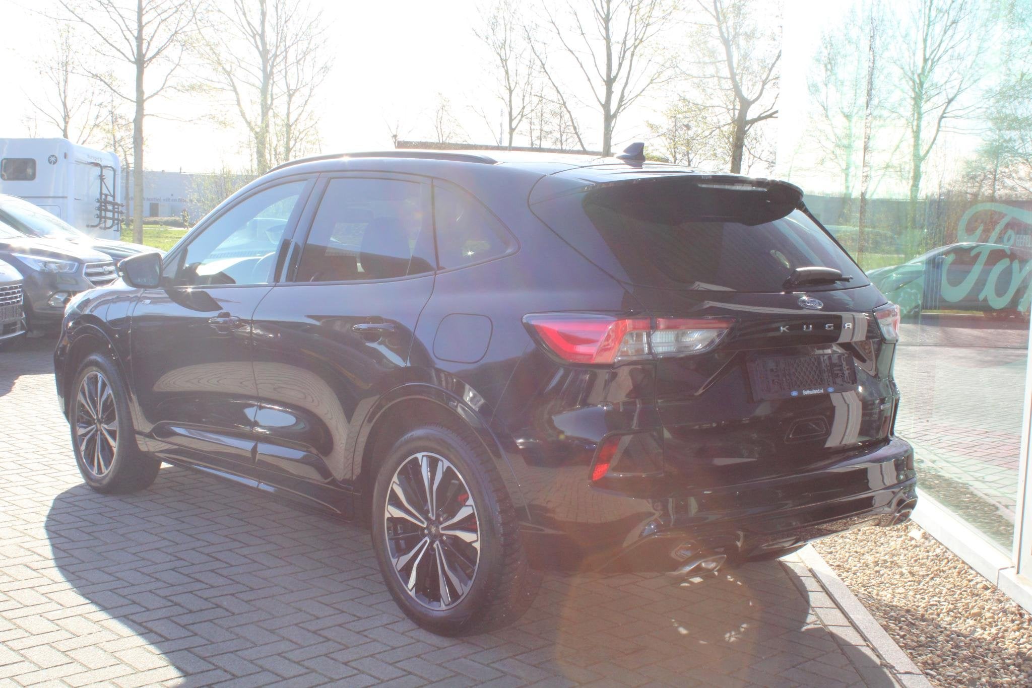Ford Kuga 2.5 PHEV ST-Line X | Winterpack | Adaptieve Cruise, 14 kWh, Gebruikt, 4 cilinders, Leder en Stof